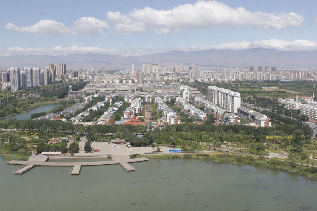 Wanda Realm Yinchuan Hotel Exterior photo
